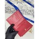 Cloni Portacarte Lady Dior con patta e l'iconica impuntura Cannage Rossa firmate