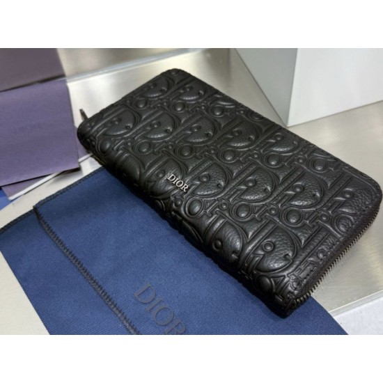 Replica di lusso Pari imitazione Portafoglio lungo con cerniera Dior Dior Gravity nero Imitazioni Cloni Pari replica imitazione Portafoglio lungo con cerniera Dior Dior Gravity nero firmate