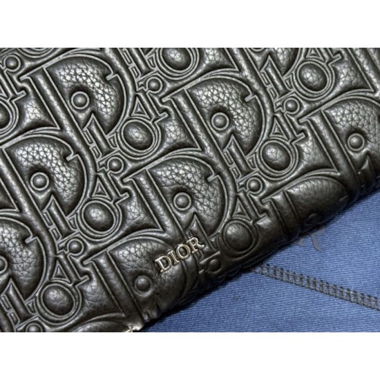 Replica di lusso Pari imitazione Portafoglio lungo con cerniera Dior Dior Gravity nero Imitazioni Cloni Pari replica imitazione Portafoglio lungo con cerniera Dior Dior Gravity nero firmate