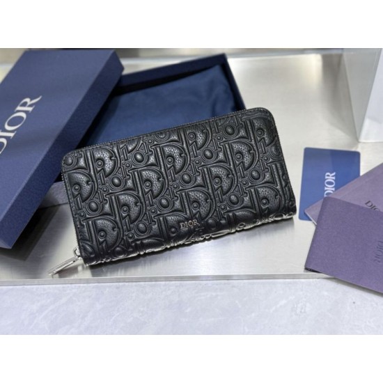 Replica di lusso Pari imitazione Portafoglio lungo con cerniera Dior Dior Gravity nero Imitazioni Cloni Pari replica imitazione Portafoglio lungo con cerniera Dior Dior Gravity nero firmate