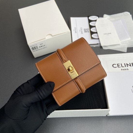 Replica di lusso Portafoglio piccolo a tre ante CELINE 16 in pelle di vitello satinata Marrone Imitazioni Cloni Portafoglio piccolo a tre ante CELINE 16 in pelle di vitello satinata Marrone firmate