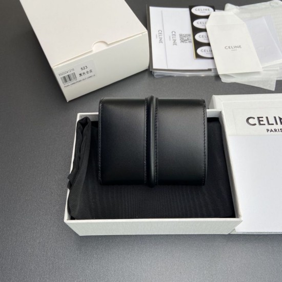 Replica di lusso Portafoglio piccolo a tre ante CELINE 16 in pelle di vitello satinata Nero Imitazioni Cloni Portafoglio piccolo a tre ante CELINE 16 in pelle di vitello satinata Nero firmate