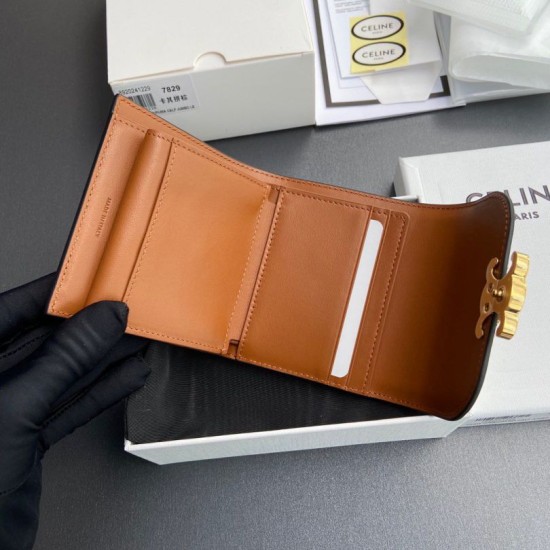 Replica di lusso Portafoglio piccolo Celine con patta pelle di vitello con motivo Triomphe Imitazioni Cloni Portafoglio piccolo Celine con patta pelle di vitello con motivo Triomphe firmate