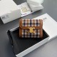 Replica di lusso Portafoglio piccolo Celine con patta pelle di vitello con motivo Triomphe Imitazioni Cloni Portafoglio piccolo Celine con patta pelle di vitello con motivo Triomphe firmate