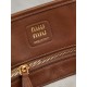 Cloni Borse tote pelle Miu Miu Adventure 5BA292 Marrone firmate