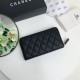 Cloni Portafoglio grande Chanel Caviar trapuntato con soffietto e cerniera nero  firmate