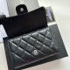 Replica di lusso Pari Portafoglio Chanel Timeless/Classique in pelle trapuntata nera Imitazioni Cloni Pari replica Portafoglio Chanel Timeless/Classique in pelle trapuntata nera firmate