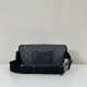Cloni Marsupio piccolo Gucci GG Emblem Uomo 821165 nero firmate