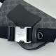 Cloni Marsupio piccolo Gucci GG Emblem Uomo 821165 nero firmate