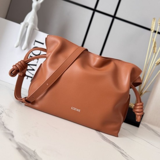 Replica di lusso Pochette con coulisse Borse Loewe Flamenco Marrone Imitazioni Cloni Pochette con coulisse Borse Loewe Flamenco Marrone firmate