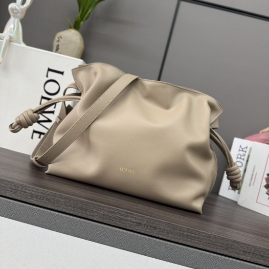 Replica di lusso Pochette con coulisse Borse Loewe Flamenco Beige Imitazioni Cloni Pochette con coulisse Borse Loewe Flamenco Beige firmate