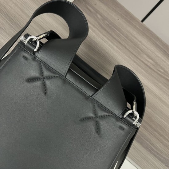 Replica di lusso Zaino Loewe Goya unisex nero Imitazioni Cloni Zaino Loewe Goya unisex nero firmate