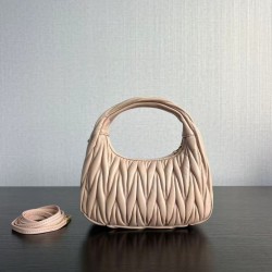 Borsa hobo mini/piccolo Miu Miu Wander Matelasse Beige Borsa hobo mini/piccolo Miu Miu Wander Matelasse Beige