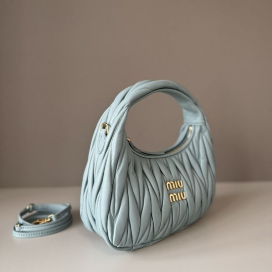 Cloni Borsa hobo mini/piccolo Miu Miu Wander Matelasse Blu firmate