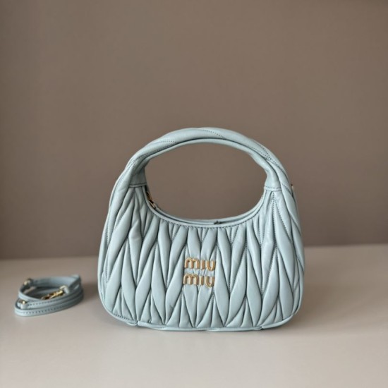 Cloni Borsa hobo mini/piccolo Miu Miu Wander Matelasse Blu firmate