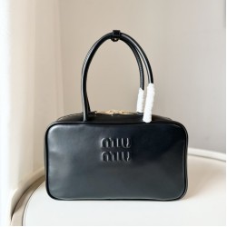 Cloni Borse Imitazioni a mano Miu Miu Beau 5BB172 Nero firmate