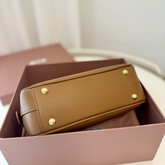 Replica di lusso Borse Imitazioni a mano Miu Miu Arcadie 5BB142 Marrone Imitazioni Cloni Borse Imitazioni a mano Miu Miu Arcadie 5BB142 Marrone firmate