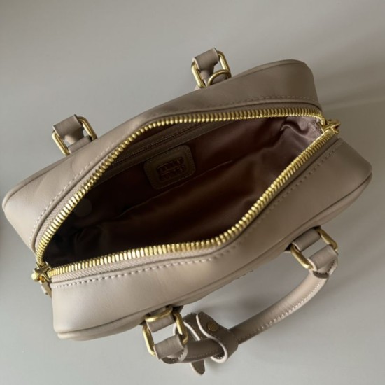 Replica di lusso Borse Firmate a mano Miu Miu Arcadie 5BB142 Beige Imitazioni Cloni Borse Firmate Replica a mano Miu Miu Arcadie 5BB142 Beige firmate
