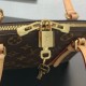 Cloni Borsa LV Squire PM Monogram M28951 firmate
