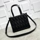 Replica di lusso Borsa tote Miu Miu in pelle nappa trapuntata nera Imitazioni Cloni Borsa tote Miu Miu in pelle nappa trapuntata nera firmate