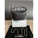 Replica di lusso Borse hobo Chanel 25A Caviar Lunch Box Nero Imitazioni Cloni Borse hobo Chanel 25A Caviar Lunch Box Nero firmate