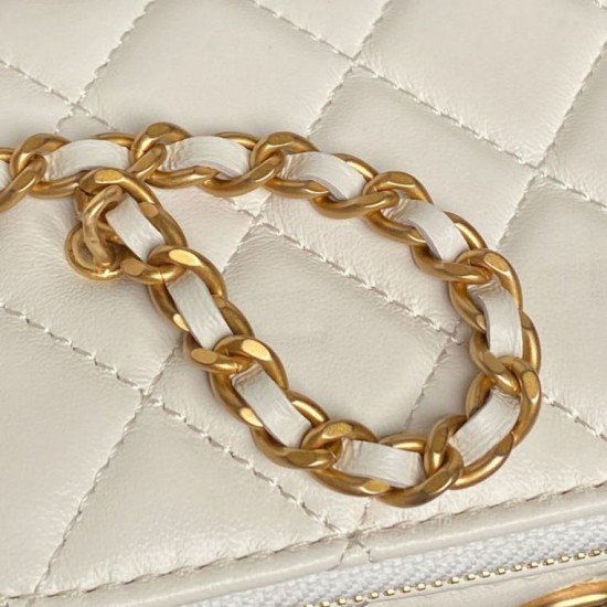 Replica di lusso Beauty case piccolo Chanel con tracolla a catena Ap3940 Bianco Imitazioni Cloni Beauty case piccolo Chanel con tracolla a catena Ap3940 Bianco firmate