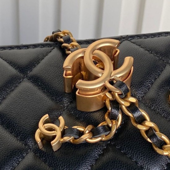 Replica di lusso Beauty case piccolo Chanel con tracolla a catena Ap3940 Nero Imitazioni Cloni Beauty case piccolo Chanel con tracolla a catena Ap3940 Nero firmate