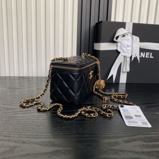 Replica di lusso Beauty case piccolo Chanel con tracolla a catena Ap3940 Nero Imitazioni Cloni Beauty case piccolo Chanel con tracolla a catena Ap3940 Nero firmate