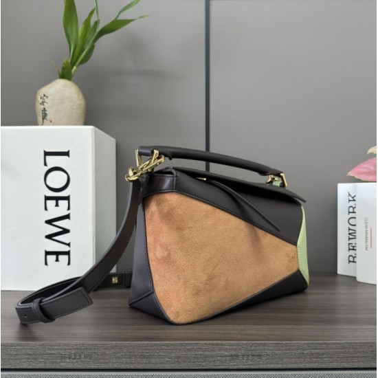 Replica di lusso Borse Piccola Loewe Puzzle Edge in pelle/camoscio multicolore Imitazioni Replica Borse Piccola Loewe Puzzle Edge in pelle/camoscio multicolore firmate
