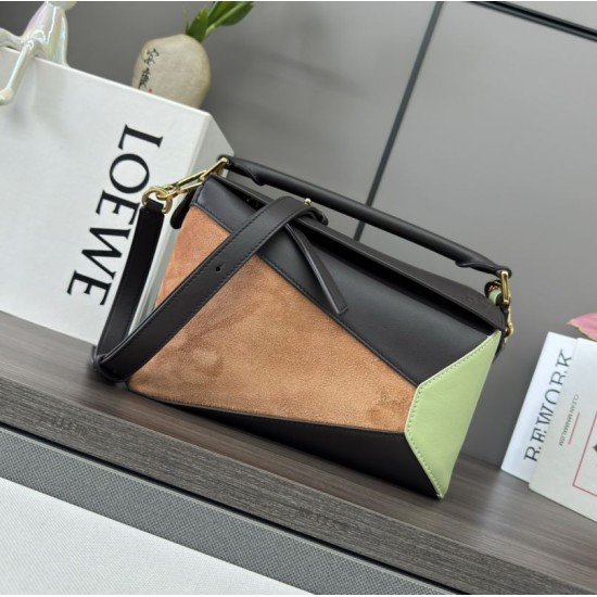 Replica di lusso Borse Piccola Loewe Puzzle Edge in pelle/camoscio multicolore Imitazioni Replica Borse Piccola Loewe Puzzle Edge in pelle/camoscio multicolore firmate