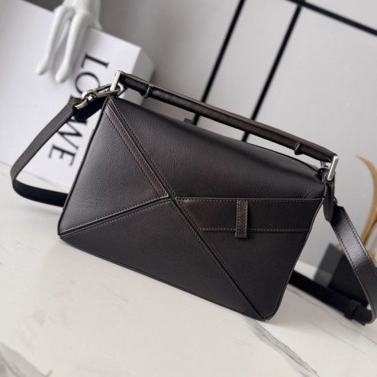 Replica di lusso Borsa Piccola Loewe Panta Puzzle Cioccolato Imitazioni Cloni Borsa Piccola Loewe Panta Puzzle Cioccolato firmate