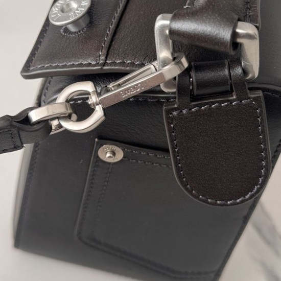 Replica di lusso Borsa Piccola Loewe Panta Puzzle Cioccolato Imitazioni Cloni Borsa Piccola Loewe Panta Puzzle Cioccolato firmate