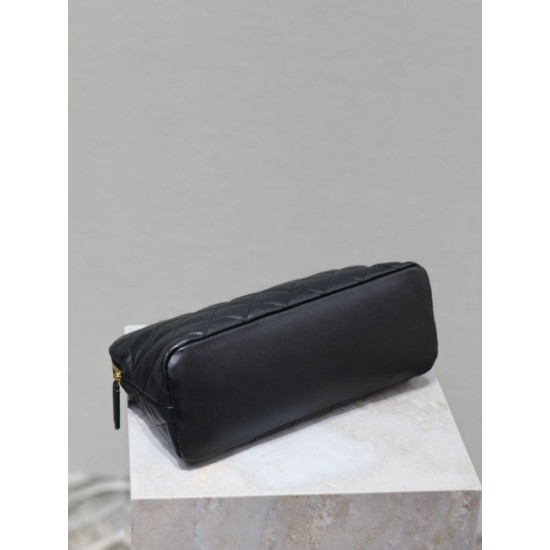 Replica di lusso Pochette grande YSL Saint Laurent Cassandre trapuntata e ricamata Nera Imitazioni Cloni Pochette grande YSL Saint Laurent Cassandre trapuntata e ricamata Nera firmate