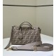 Replica di lusso Borsa a mano media Fendi By The Way morbida marrone Imitazioni Cloni Borsa a mano media Fendi By The Way morbida marrone firmate