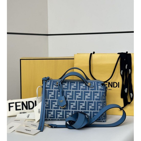 Replica di lusso Borsa a mano media Fendi By The Way morbida blu Imitazioni Cloni Borsa a mano media Fendi By The Way morbida blu firmate