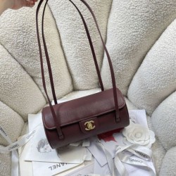 Replica di lusso Bora Pari bowling piccola Chanel AS6143 Bordeaux Imitazioni Cloni Bora Pari replica bowling piccola Chanel AS6143 Bordeaux firmate