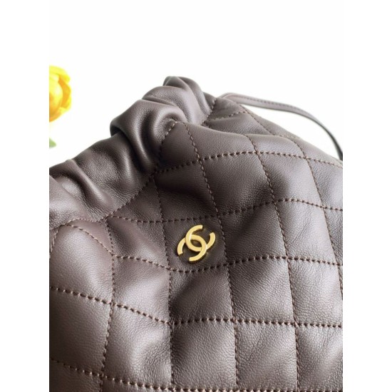 Replica di lusso Borse Imitazioni a secchiello trapuntata con coulisse Chanel AS5227 marrone Imitazioni Cloni Borse Imitazioni a secchiello trapuntata con coulisse Chanel AS5227 marrone firmate