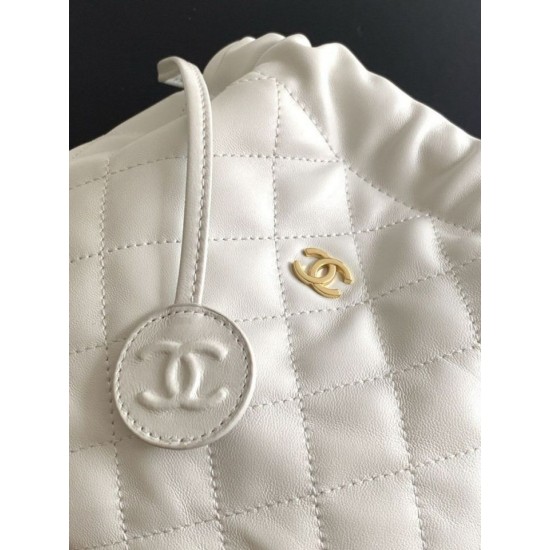 Replica di lusso Borsa a secchiello trapuntata con coulisse Chanel AS5227 bianco Imitazioni Cloni Borsa a secchiello trapuntata con coulisse Chanel AS5227 bianco firmate