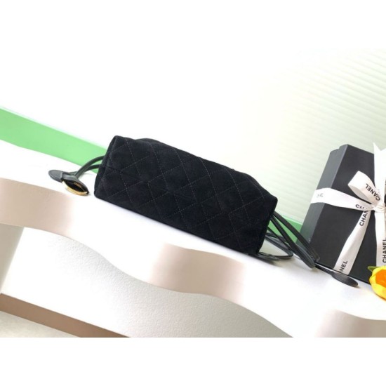 Replica di lusso Borsa a secchiello/hobo Chanel trapuntata con coulisse scamosciata AS5227 Nero Imitazioni Cloni Borsa a secchiello/hobo Chanel trapuntata con coulisse scamosciata AS5227 Nero firmate