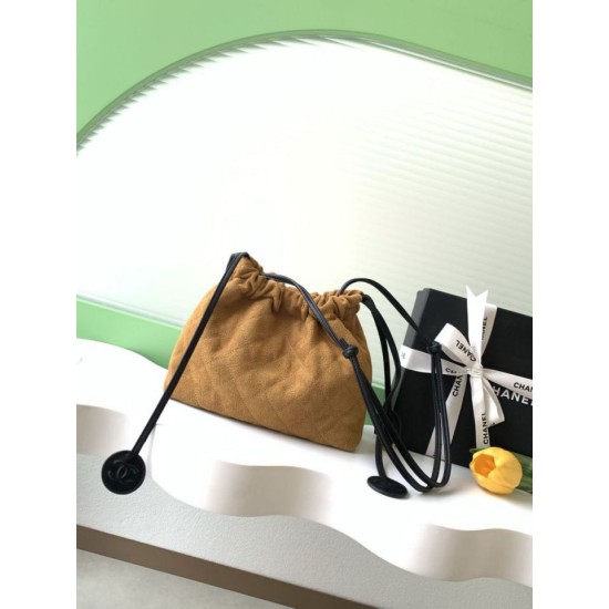 Cloni Borsa a secchiello/hobo Chanel trapuntata con coulisse scamosciata AS5227 marrone firmate