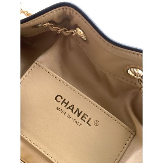 Replica di lusso Mini borsa Chanel 26P trapuntata in rafia intrecciata AS5631 marrone Imitazioni Cloni Mini borsa Chanel 26P trapuntata in rafia intrecciata AS5631 marrone firmate
