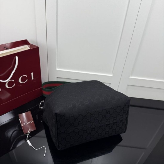Replica di lusso Borse Alta Qualità a tracolla media da uomo Gucci Brera 866938 nera Imitazioni Cloni Borse Replica Alta Qualità a tracolla media da uomo Gucci Brera 866938 nera firmate