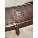 Replica di lusso Borsa a secchiello a tracolla Miu Miu Aventure nappa 5BE101 Caffè Imitazioni Cloni Borsa a secchiello a tracolla Miu Miu Aventure nappa 5BE101 Caffè firmate