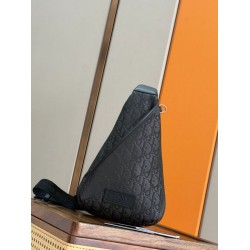 Borsa a tracolla Dior Trek con cerniera Dior Oblique nylon nero
