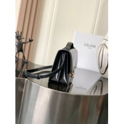 Borse Celine Medium Triomphe Folio Marrone Borse Celine Medium Triomphe Folio Marrone