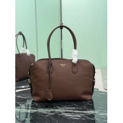 Borse tote grande Prada 1BG600 Marrone