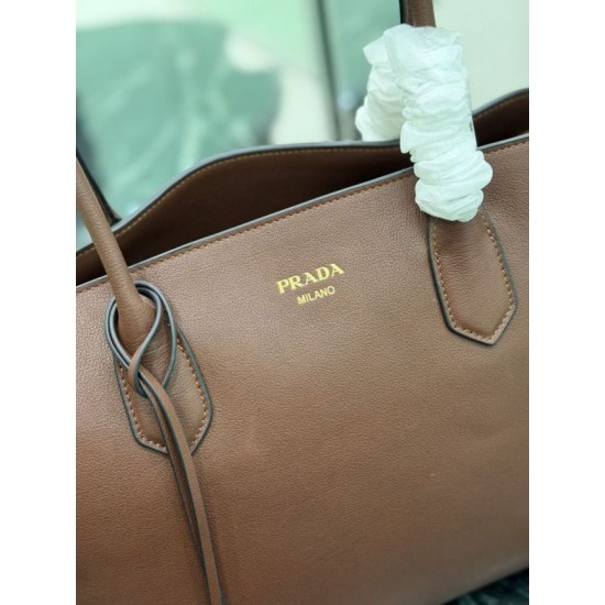 Replica di lusso Borse Alta Qualità tote grande Prada 1BG600 Marrone Imitazioni Cloni Borse Replica Alta Qualità tote grande Prada 1BG600 Marrone firmate