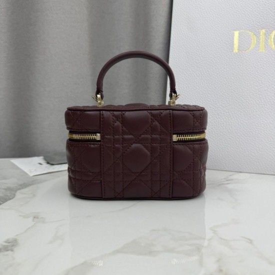 Replica di lusso Beauty case Dior Lady Dior Micro Bordeaux Imitazioni Cloni Beauty case Dior Lady Dior Micro Bordeaux firmate