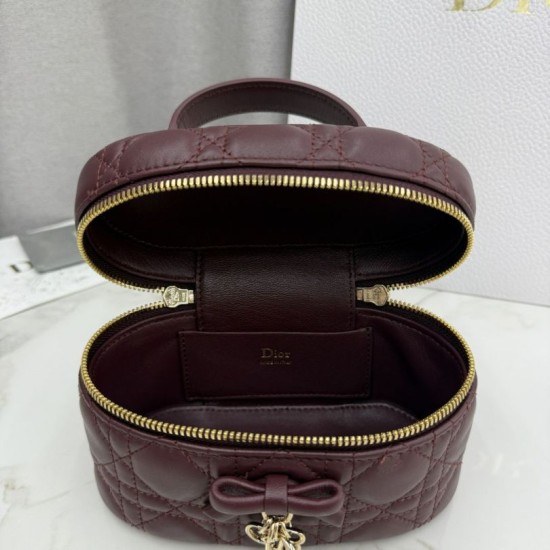 Replica di lusso Beauty case Dior Lady Dior Micro Bordeaux Imitazioni Cloni Beauty case Dior Lady Dior Micro Bordeaux firmate