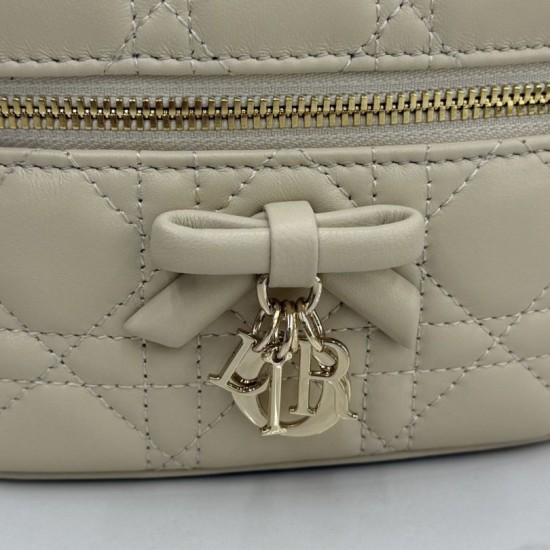 Replica di lusso Beauty case Dior Lady Dior Micro Albicocca Imitazioni Cloni Beauty case Dior Lady Dior Micro Albicocca firmate